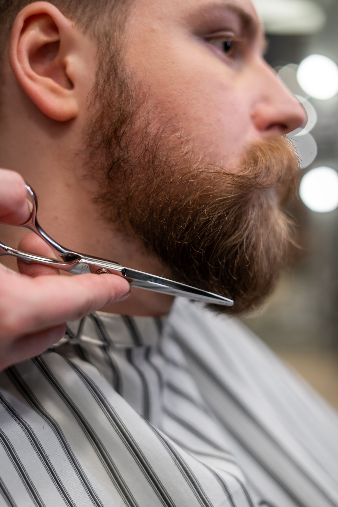 Royal Hot Towel Shave & Beard Craft